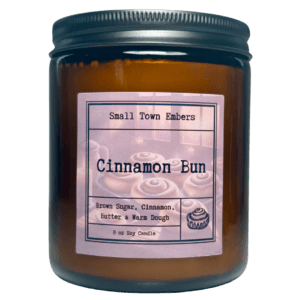 a picture of a cinnamon bun scented 8 oz soy wax candle