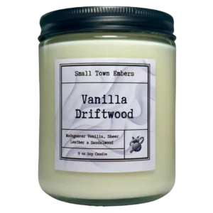 a picture of a vanilla driftwood scented 8 oz soy wax candle