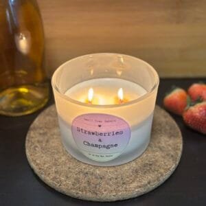 Strawberries & Champagne 2 Wood Wick Candle